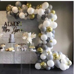 Balloon Garland Kit (A16)